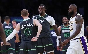 Skip：老詹撞了下本来啥事没有 但被淘汰后甩锅伤病是他常规操作