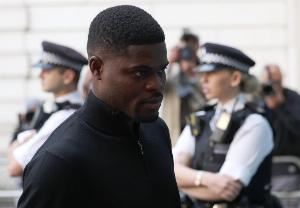 BBC：前阿森纳中场托马斯获得有条件保释，9月2日将再次出庭