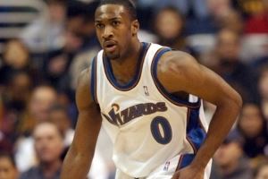 大将军：有些人从未打过NBA却对它高谈阔论 那你的观点根本不重要