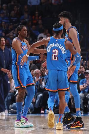 雷霆赛季前瞻：豪砸8.22亿续约新三少 俄城的雄心不止一冠