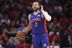 暂列东部第4!Spears:要向曾看轻活塞道歉 他们太厉害了